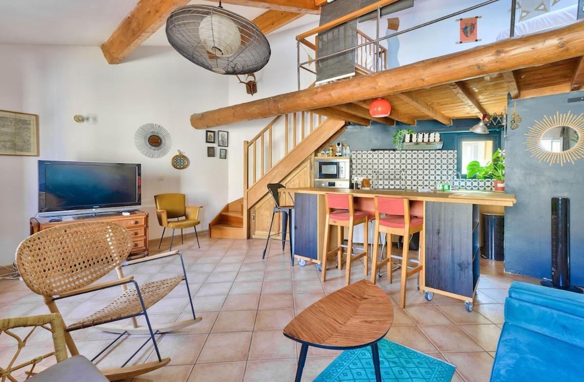 Apartment Lovely 1 Bedroom Flat Le Panier Vieux-port Marseilles